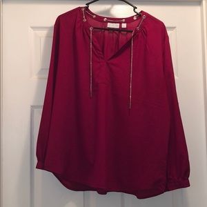 Fuchsia pink 3/4 sleeve blouse.